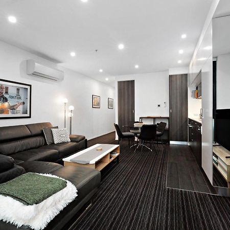 Modern Quiet 1 & 2 Bed Apt Opposite Albert Park Melbourne Kültér fotó